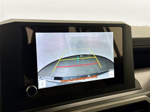 Certified 2025 Toyota Tacoma TRD Sport image 23