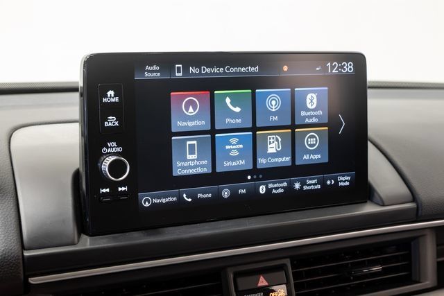 Used 2025 Honda Pilot Touring image 18