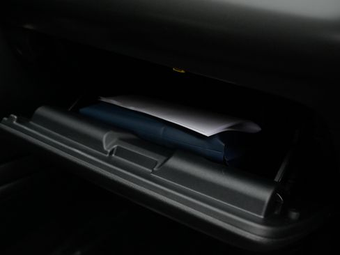 Used 2022 Ford Mustang Shelby GT500 w/ Technology Package image 47