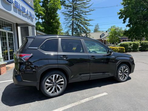 New 2026 Subaru Forester Touring AWD/4WD image 7