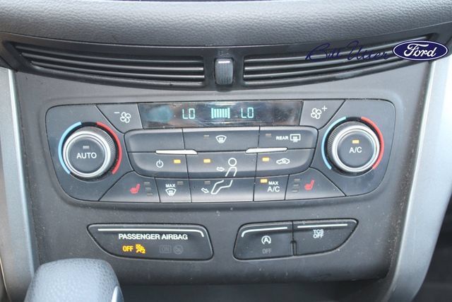 Used 2019 Ford Escape SE FWD image 17