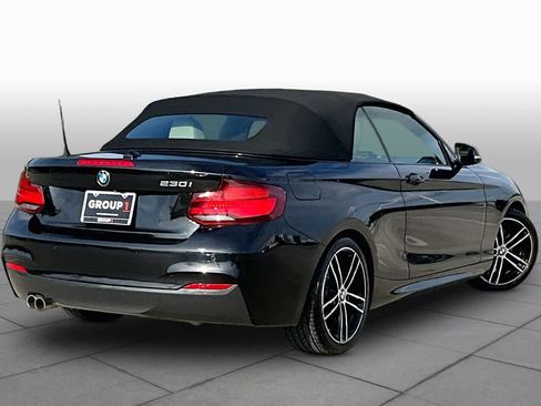 Used 2020 BMW 230i Convertible w/ M Sport Package RWD image 11