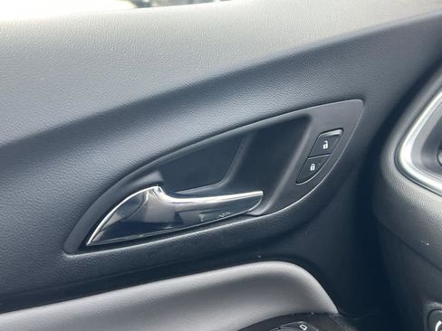 Certified 2023 Chevrolet Equinox LS AWD/4WD image 23