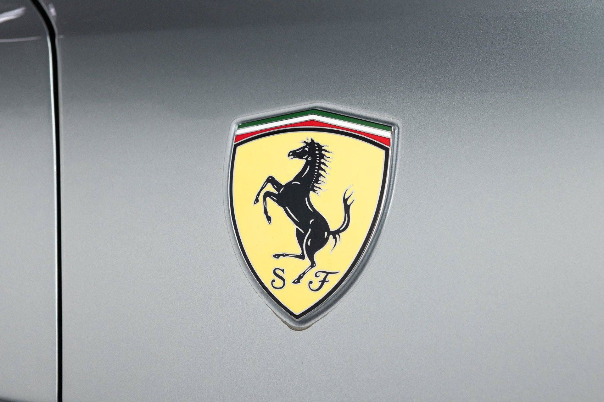 Certified 2019 Ferrari Portofino RWD image 30