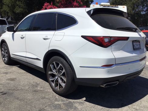 Used 2023 Acura MDX FWD w/ Technology Package image 2