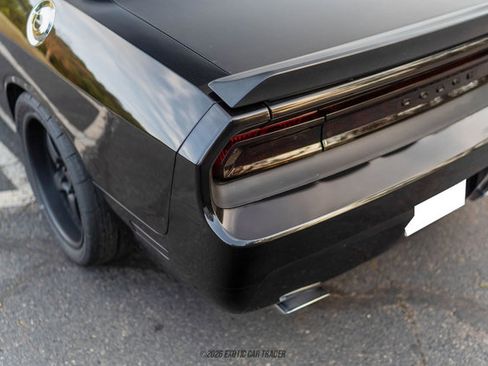 Used 2009 Dodge Challenger SRT8 w/ SRT Option Group II image 65