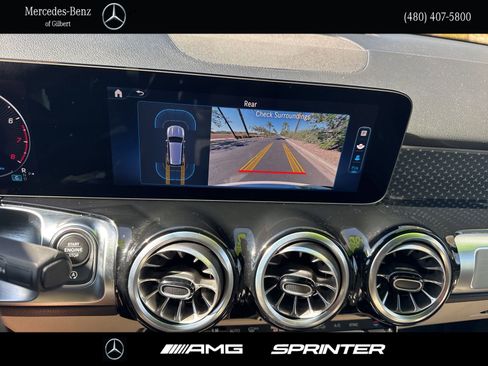 Certified 2025 Mercedes-Benz GLB 250 GLB 250 image 25