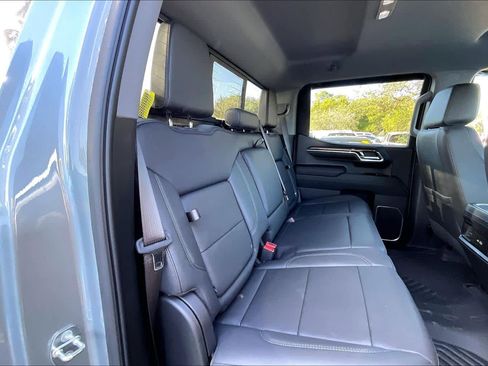 Used 2023 Chevrolet Silverado 1500 LT Trail Boss w/ LT Trail Boss Premium Package image 26