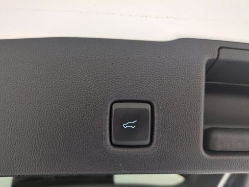 Used 2021 Ford Escape SE w/ Convenience Package AWD/4WD image 13