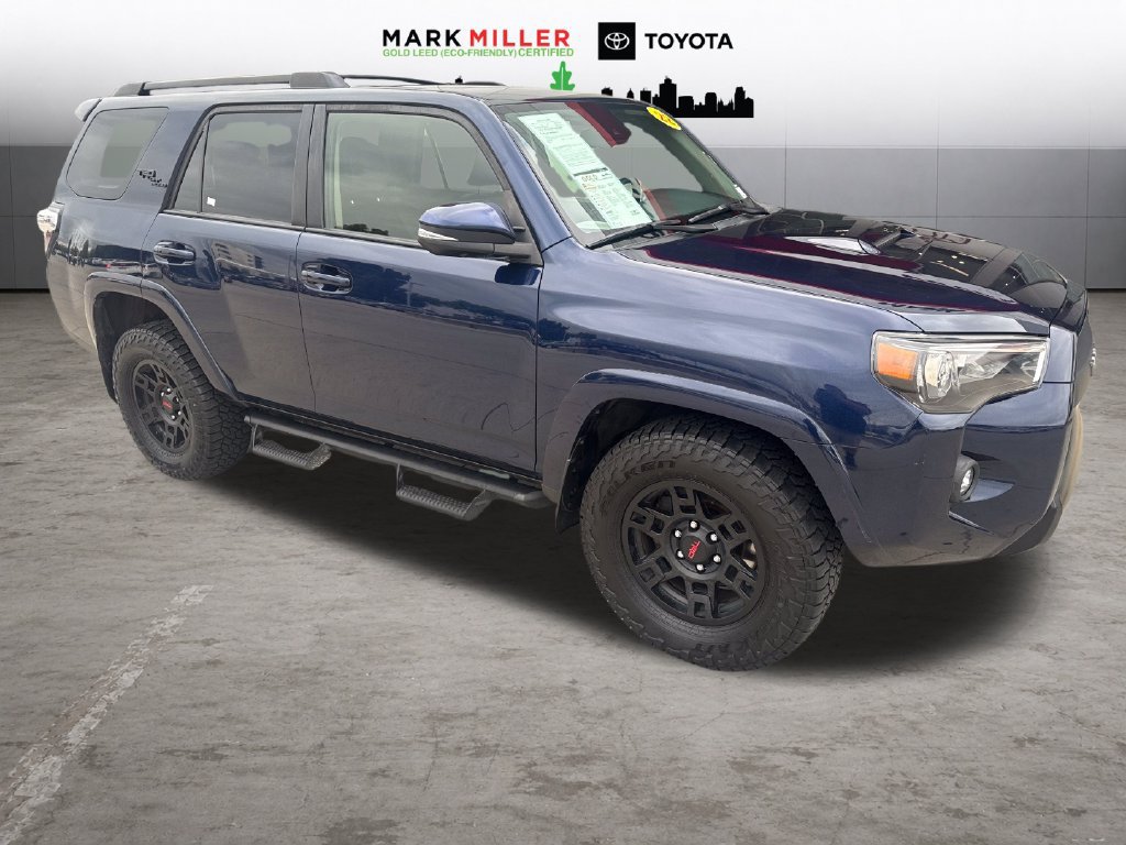 Certified 2022 Toyota 4Runner TRD Off-Road Premium AWD/4WD image 7