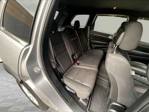 Used 2020 Jeep Grand Cherokee Laredo AWD/4WD image 25