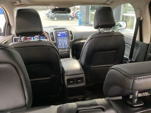 Used 2022 Ford Edge SEL w/ Convenience Package image 14