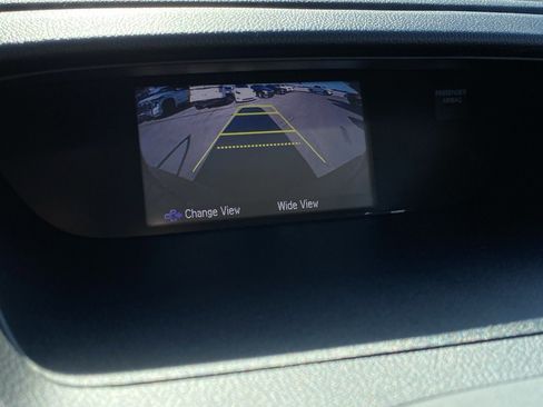 Used 2015 Honda CR-V LX image 12