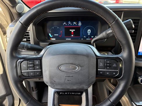 Used 2024 Ford F250 Platinum AWD/4WD image 24