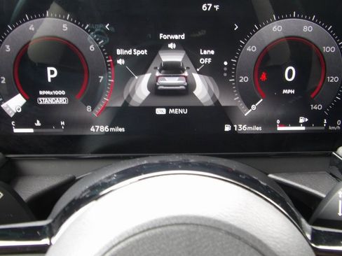 Certified 2025 Nissan Kicks SR image 36