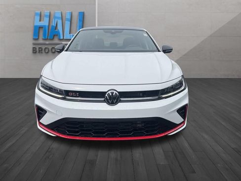 Certified 2025 Volkswagen Jetta GLI Autobahn w/ GLI Black Package FWD image 9