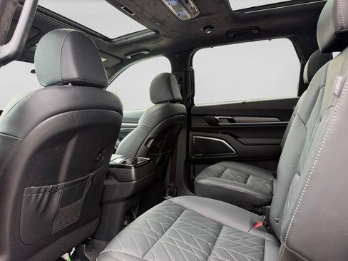 Used 2024 Kia Telluride SX Prestige X-Pro AWD/4WD image 30