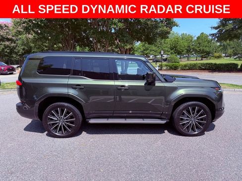 Certified 2024 Lexus GX 550 w/ Cold Area Package AWD/4WD image 9