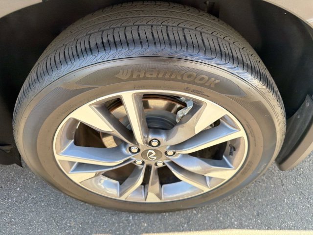 Certified 2022 INFINITI QX60 Luxe w/ Cargo Package FWD image 8