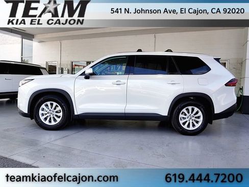 Used 2026 Toyota Grand Highlander Limited image 6