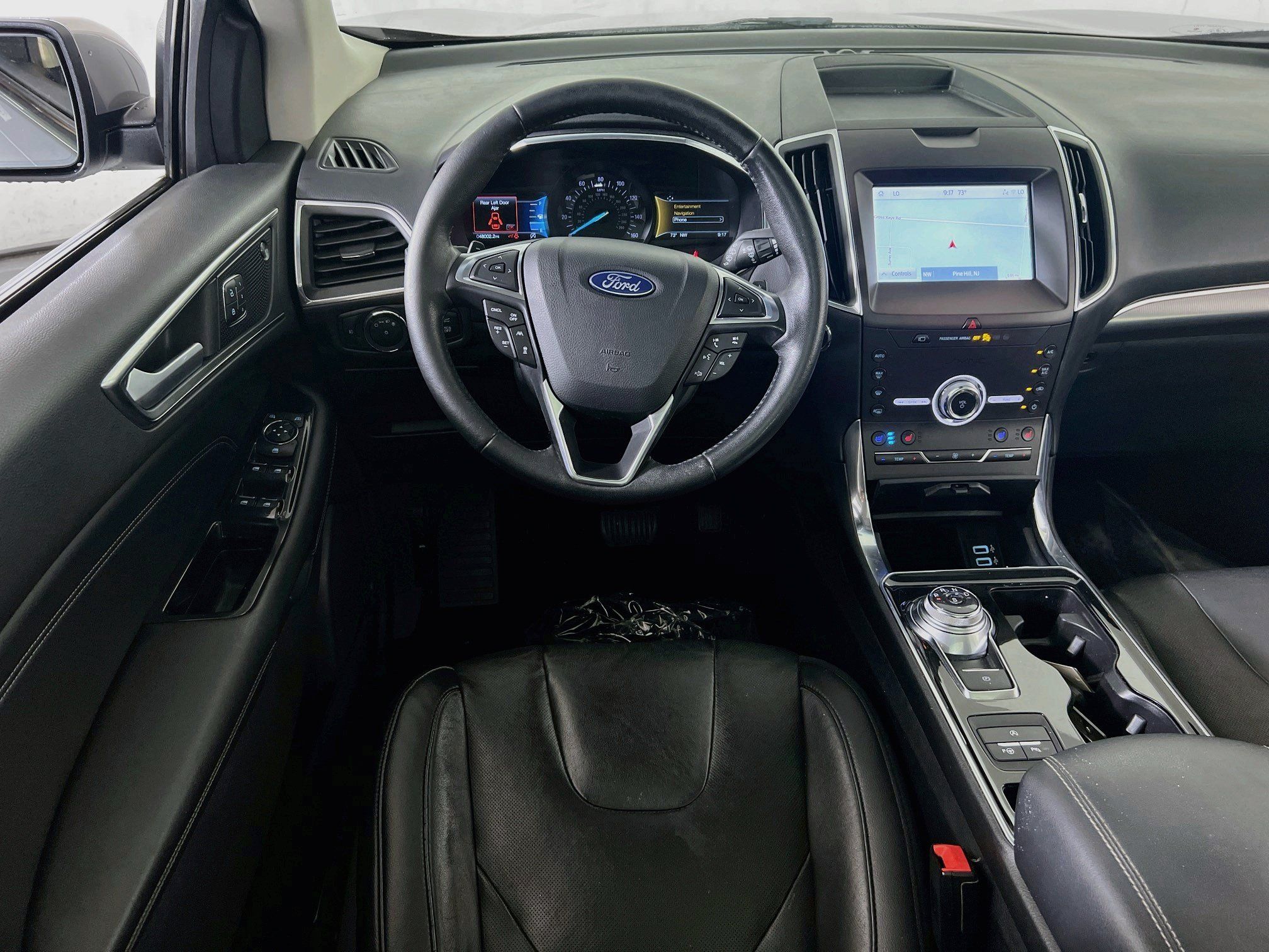 Used 2020 Ford Edge Titanium w/ Equipment Group 301A AWD/4WD image 24
