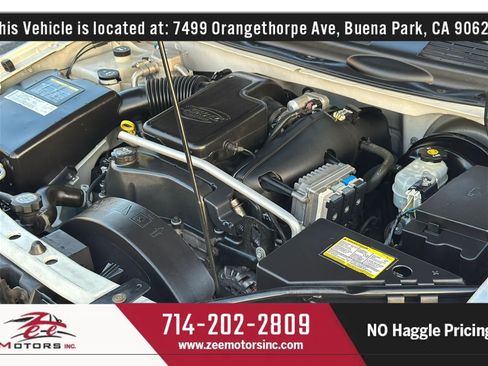 Used 2004 GMC Envoy SLE w/ Preferred Equipment Group RWD image 44