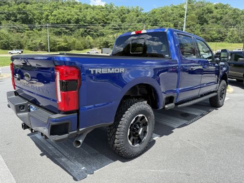 New 2026 Ford F350 Lariat w/ Tremor Off-Road Package AWD/4WD image 5