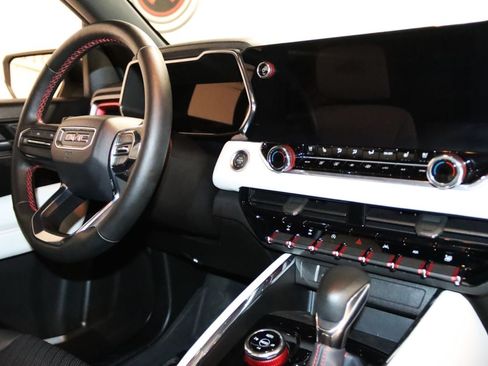 Used 2024 GMC Canyon AT4X w/ AT4X AEV Edition AWD/4WD image 73