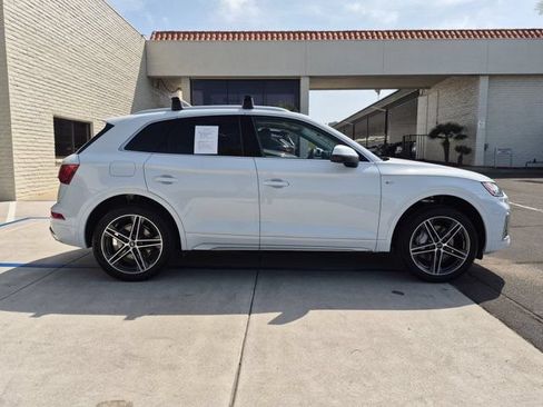 Used 2025 Audi Q5 e Premium AWD/4WD image 4