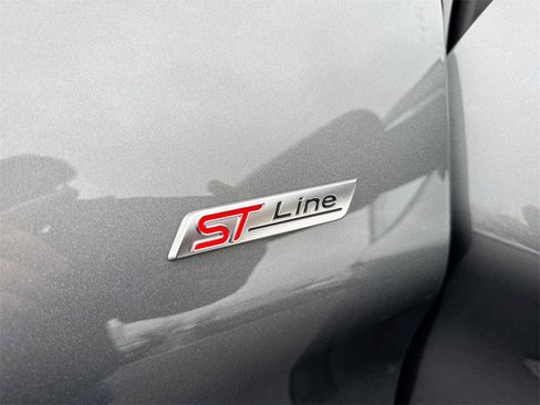 New 2026 Ford Explorer ST-Line w/ ST-Line Street Pack image 27