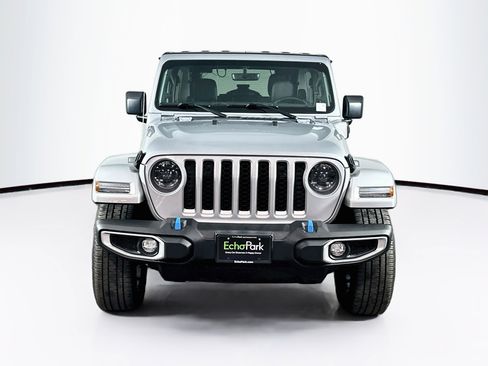 Used 2023 Jeep Wrangler Unlimited Sahara w/ Cold Weather Group AWD/4WD image 2