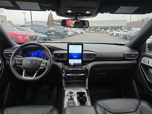 Used 2022 Ford Explorer ST w/ Equipment Group 401A image 18