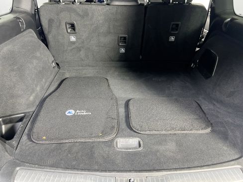 Used 2022 Jeep Grand Cherokee Overland w/ Luxury Tech Group IV image 28