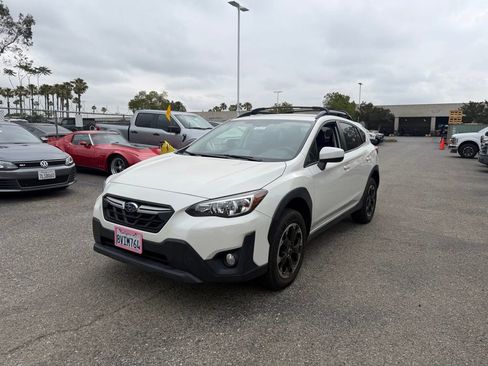 Used 2021 Subaru Crosstrek 2.0i Premium w/ Popular Package #3 AWD/4WD image 1