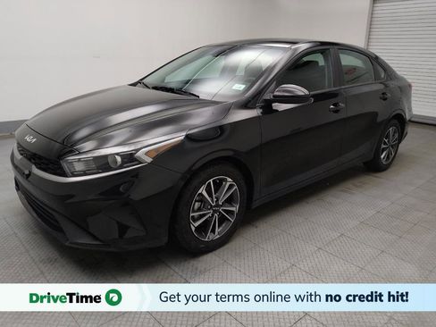 Used 2024 Kia Forte LXS image 1