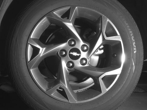 Used 2025 Chevrolet Trax LT FWD image 14