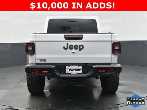 Used 2025 Jeep Gladiator Rubicon image 5