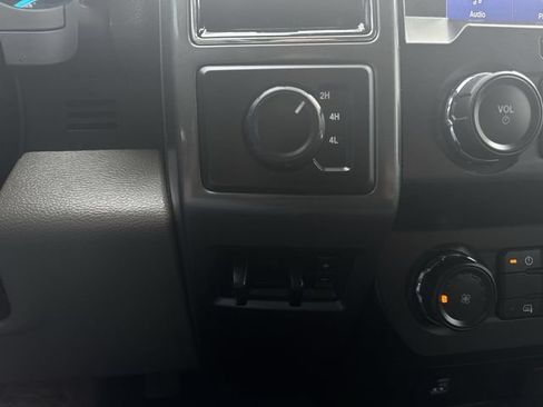 Used 2022 Ford F450 XLT AWD/4WD image 18