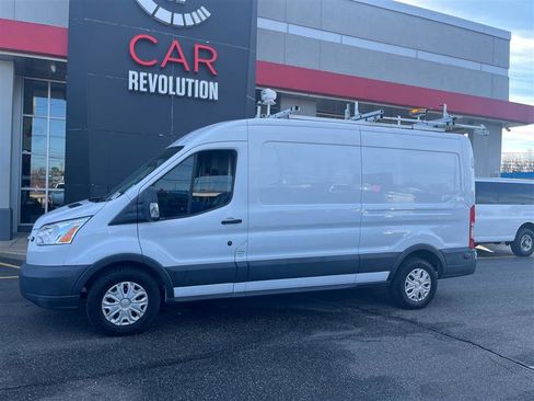 Used 2018 Ford Transit 250 148 Medium Roof w/ Exterior Upgrade Package image 4