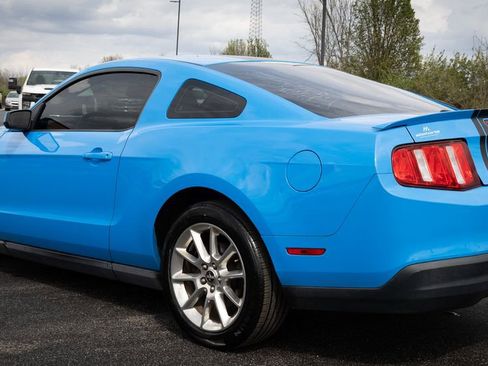 Used 2010 Ford Mustang Coupe RWD image 17