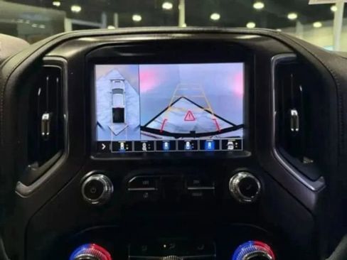 Used 2020 GMC Sierra 2500 AT4 w/ AT4 Premium Package image 37