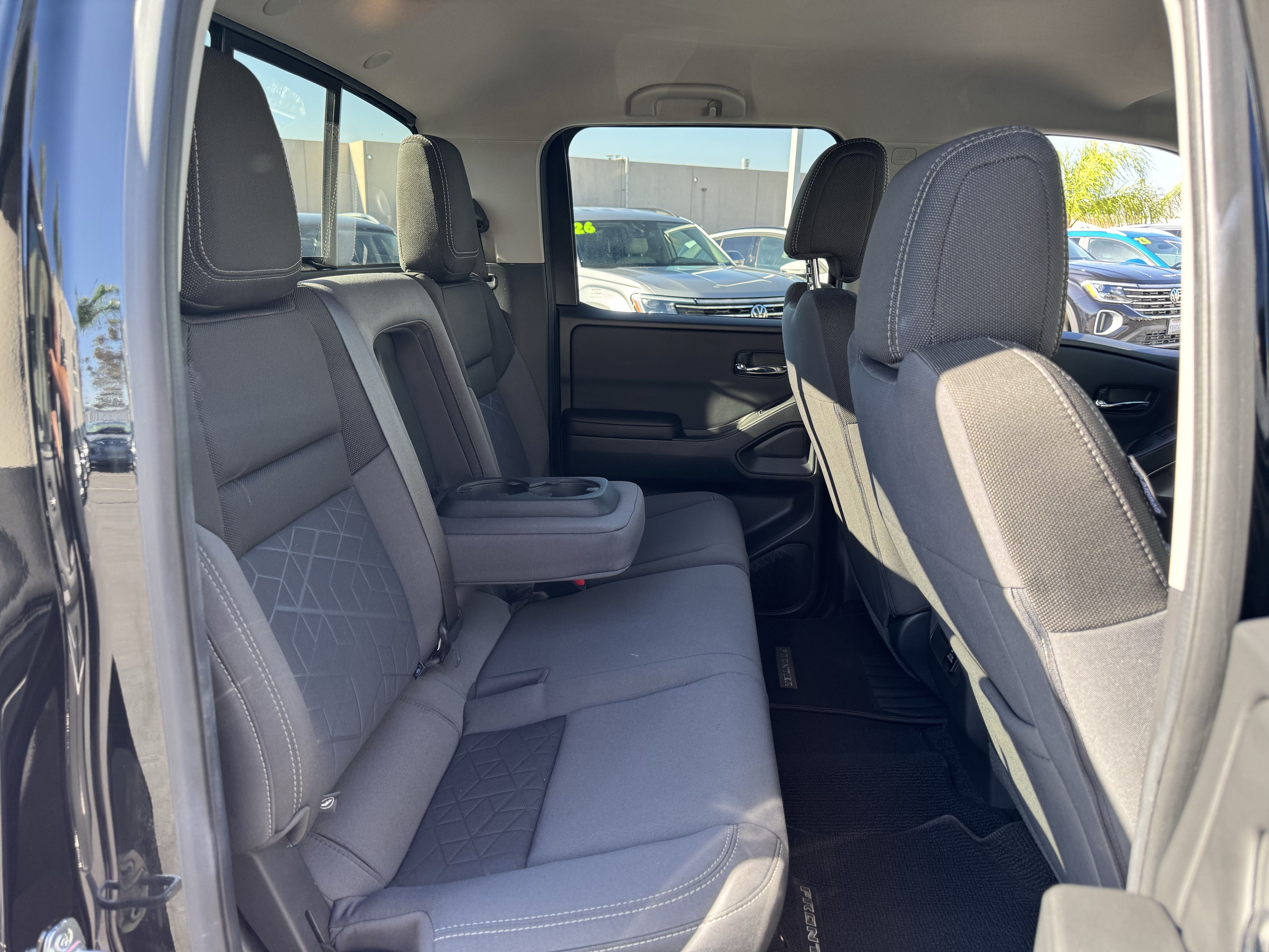 Used 2026 Nissan Frontier SV w/ SV Convenience Package RWD image 32