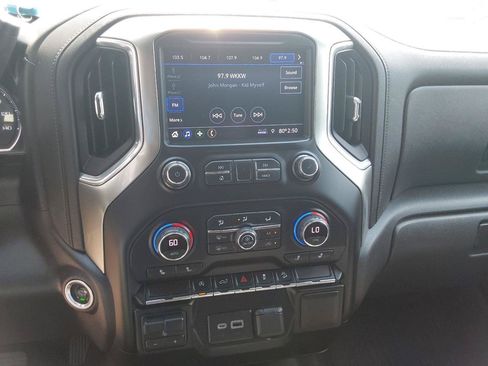 Used 2021 Chevrolet Silverado 1500 RST AWD/4WD image 21