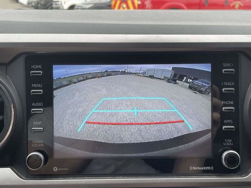 Used 2023 Toyota Tacoma SR5 AWD/4WD image 19