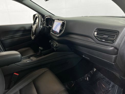 Used 2022 Dodge Durango GT image 31