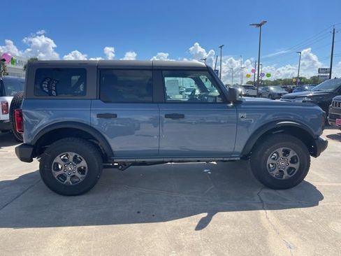 New 2025 Ford Bronco Big Bend image 9