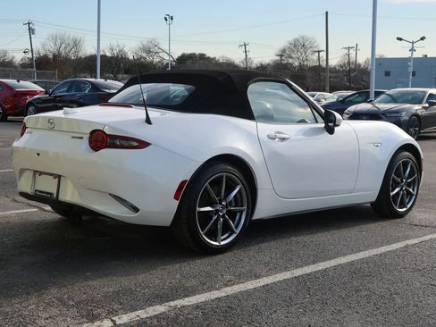 Used 2023 MAZDA MX-5 Miata Grand Touring image 16