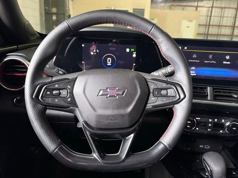 Used 2024 Chevrolet Trax RS w/ Sunroof Package image 28