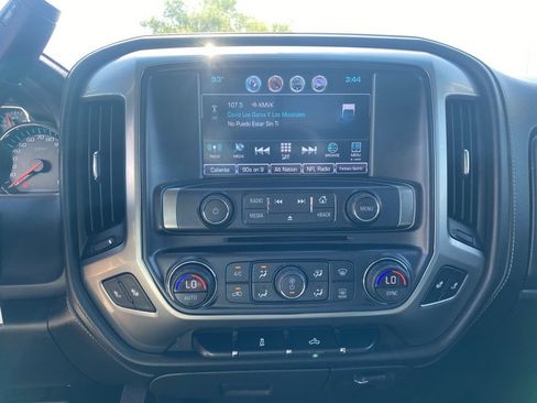 Used 2018 Chevrolet Silverado 1500 LTZ w/ Texas Edition image 17