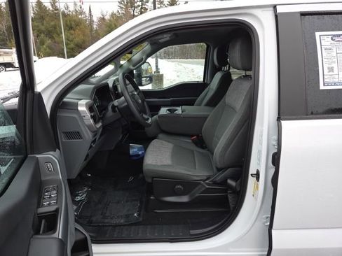 Used 2023 Ford F150 XLT w/ Trailer Tow Package image 16